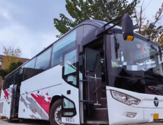 租中巴租大巴9-56座、旅游用车、包车出行